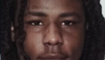 Gore, Shawnterian D.